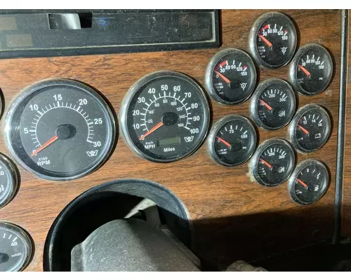 WESTERN STAR TRUCKS 4900 EX Instrument Cluster