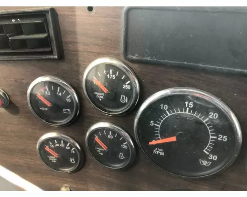 WESTERN STAR TRUCKS 4900 EX Instrument Cluster