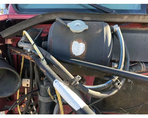 WESTERN STAR TRUCKS 4900 EX Radiator Overflow Bottle  Surge Tank