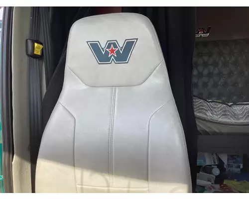 WESTERN STAR TRUCKS 4900 EX Seat (non-Suspension)
