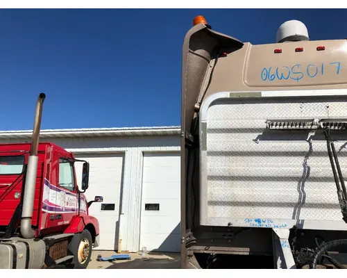 WESTERN STAR TRUCKS 4900 EX Sleeper Fairing