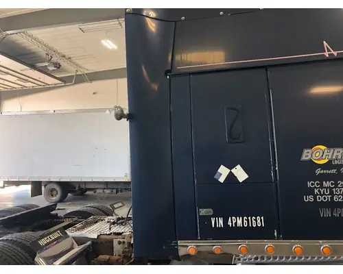 WESTERN STAR TRUCKS 4900 EX Sleeper Fairing