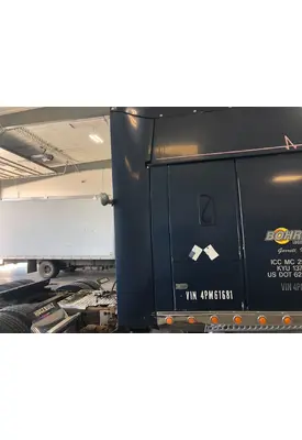 WESTERN STAR TRUCKS 4900 EX Sleeper Fairing