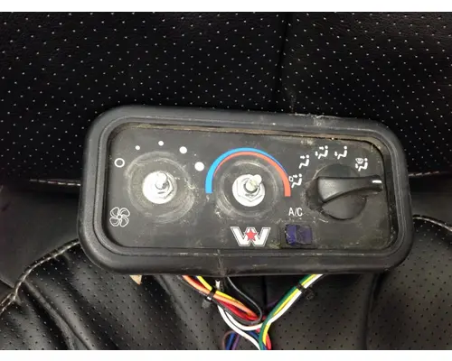 WESTERN STAR TRUCKS 4900 EX Temperature Control