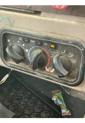 WESTERN STAR TRUCKS 4900 EX Temperature Control