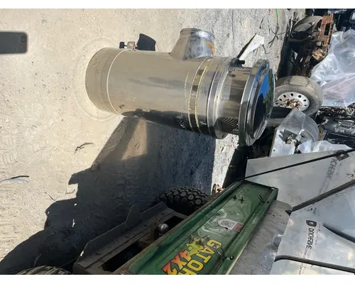 WESTERN STAR TRUCKS 4900 FA Air Cleaner