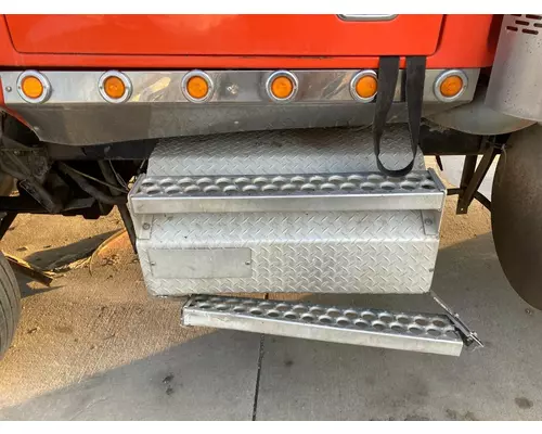 WESTERN STAR TRUCKS 4900 FA Battery Box