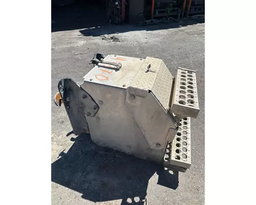 WESTERN STAR TRUCKS 4900 FA Battery Box