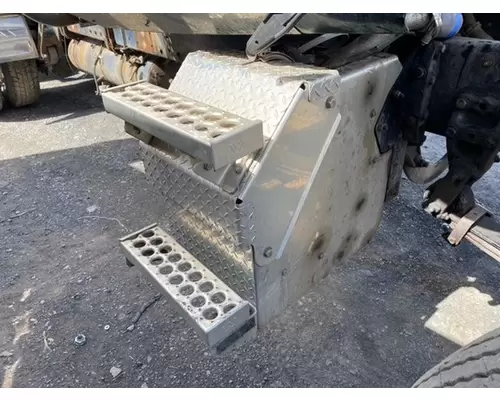 WESTERN STAR TRUCKS 4900 FA Battery Box