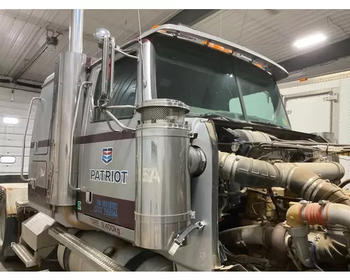 WESTERN STAR TRUCKS 4900 FA Cab Assembly