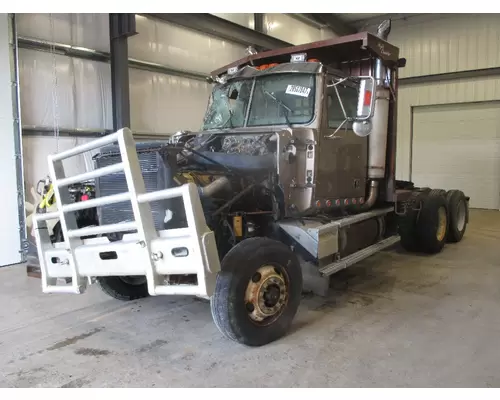 WESTERN STAR TRUCKS 4900 FA Cab