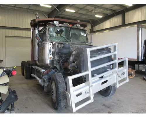 WESTERN STAR TRUCKS 4900 FA Cab