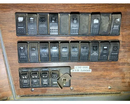 WESTERN STAR TRUCKS 4900 FA Dash Assembly