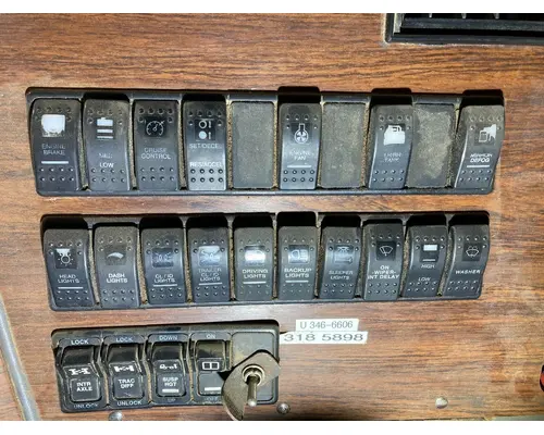 WESTERN STAR TRUCKS 4900 FA Dash Assembly