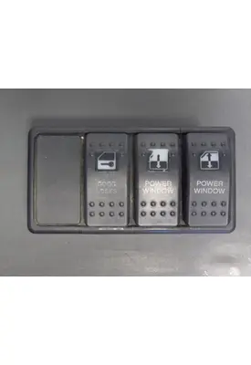 WESTERN STAR TRUCKS 4900 FA Dash/Console Switch