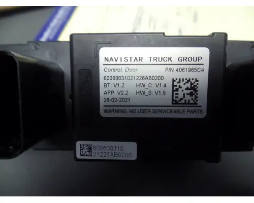 WESTERN STAR TRUCKS 4900 FA Door Electrical Switch