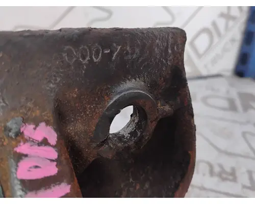 WESTERN STAR TRUCKS 4900 FA Engine Mounts