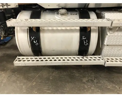 WESTERN STAR TRUCKS 4900 FA Fuel Tank Strap