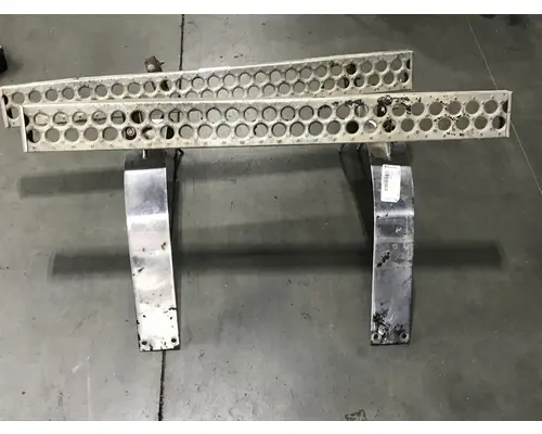 WESTERN STAR TRUCKS 4900 FA Fuel Tank Strap