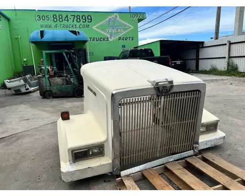 WESTERN STAR TRUCKS 4900 FA Hood