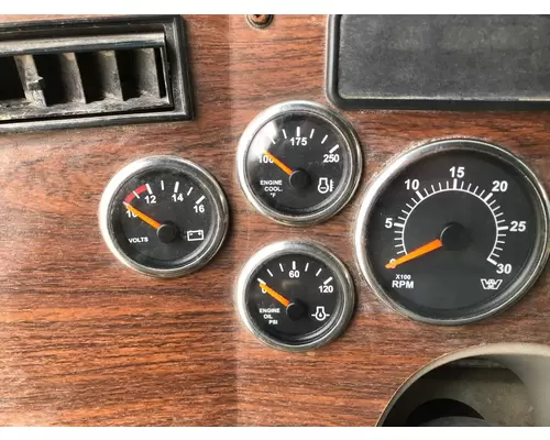 WESTERN STAR TRUCKS 4900 FA Instrument Cluster