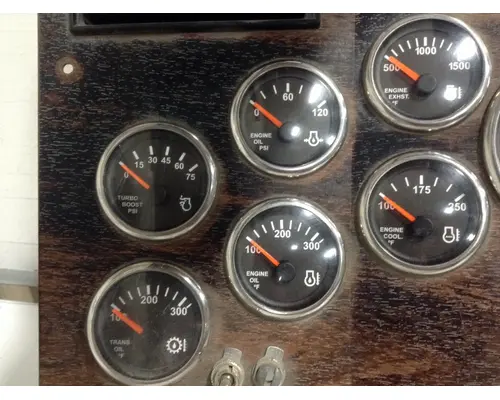 WESTERN STAR TRUCKS 4900 FA Instrument Cluster