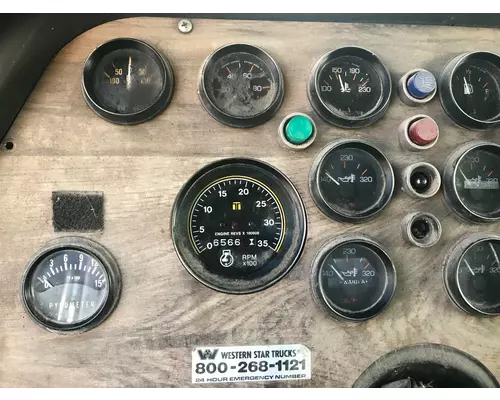 WESTERN STAR TRUCKS 4900 FA Instrument Cluster