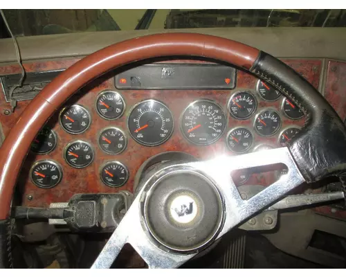 WESTERN STAR TRUCKS 4900 FA Instrument Cluster