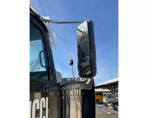 WESTERN STAR TRUCKS 4900 FA Mirror (Side View)