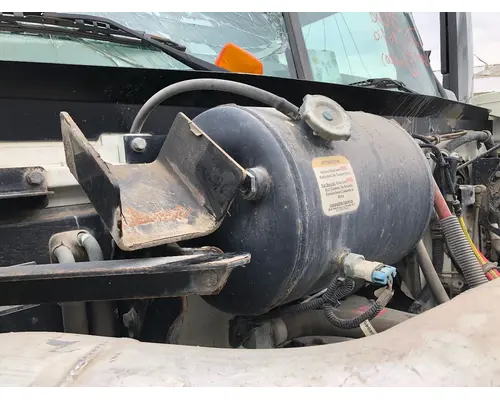 WESTERN STAR TRUCKS 4900 FA Radiator Overflow Bottle  Surge Tank
