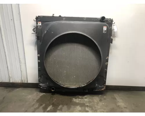 WESTERN STAR TRUCKS 4900 FA Radiator