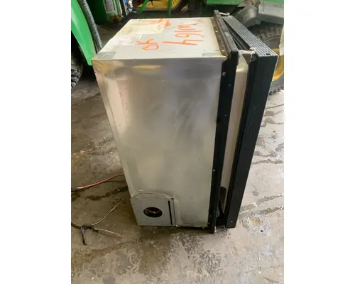 WESTERN STAR TRUCKS 4900 FA Refer Unit