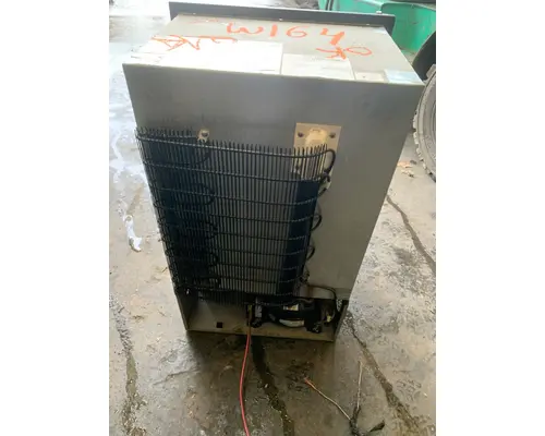 WESTERN STAR TRUCKS 4900 FA Refer Unit