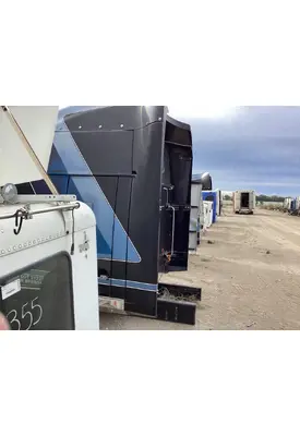 WESTERN STAR TRUCKS 4900 FA Sleeper Fairing