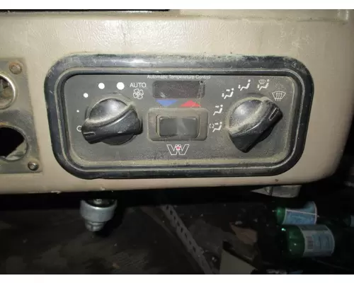 WESTERN STAR TRUCKS 4900 FA Temperature Control