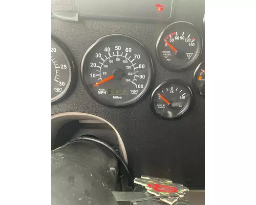 WESTERN STAR TRUCKS 4900 SA Instrument Cluster