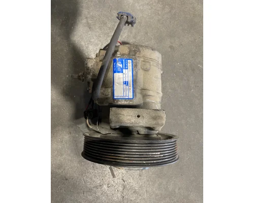 WESTERN STAR TRUCKS 4900SF Air Conditioner Compressor