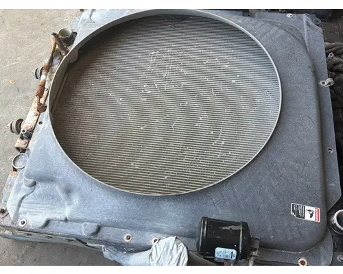 WESTERN STAR TRUCKS 4900SF Radiator