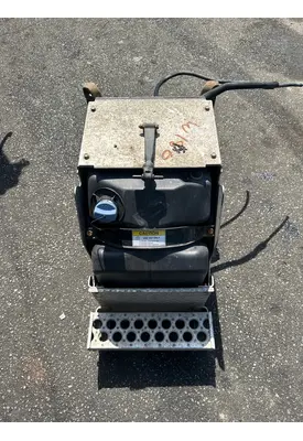 WESTERN STAR TRUCKS 4900 DEF Tank