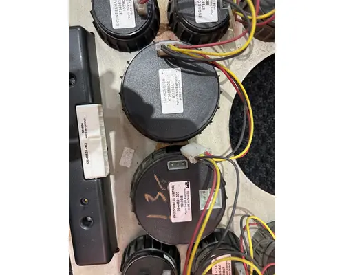 WESTERN STAR TRUCKS 4900 Instrument Cluster