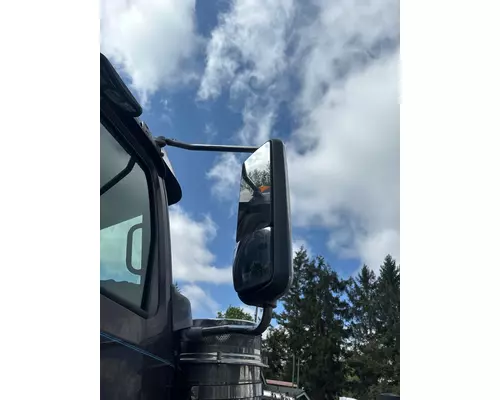 WESTERN STAR TRUCKS 4900 Mirror (Side View)