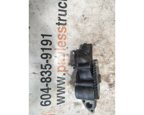 WESTERN STAR TRUCKS 4900 Oil Pump
