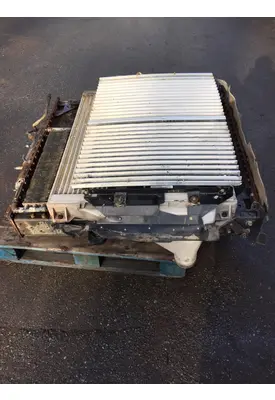 WESTERN STAR TRUCKS 4900 Radiator