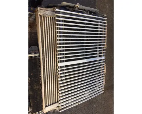 WESTERN STAR TRUCKS 4900 Radiator