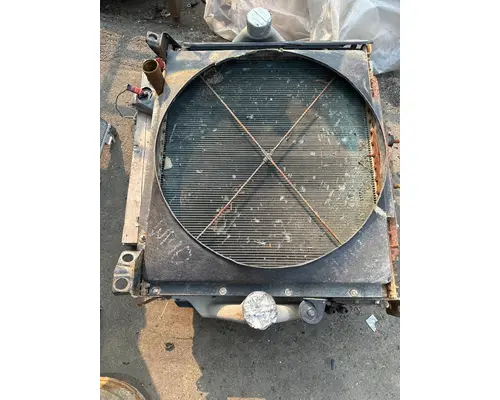WESTERN STAR TRUCKS 4900 Radiator