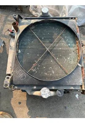 WESTERN STAR TRUCKS 4900 Radiator