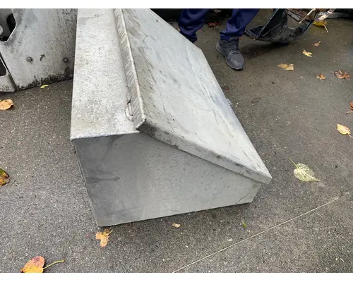 WESTERN STAR TRUCKS 4900 Tool Box