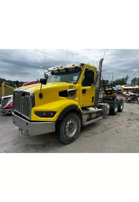 WESTERN STAR TRUCKS 49X Complete Vehicle