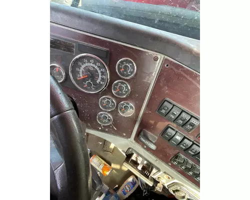 WESTERN STAR TRUCKS 5700 XE Instrument Cluster