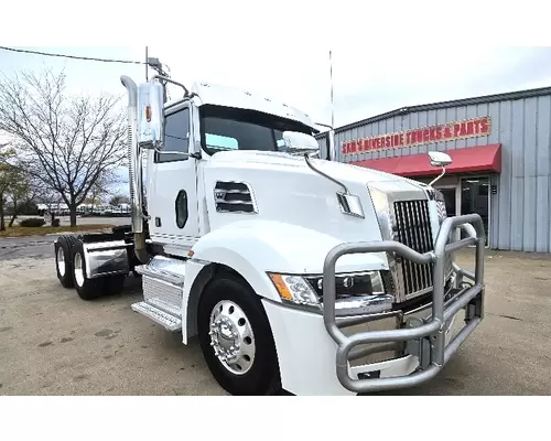 WESTERN STAR TRUCKS 5700 XE Used Trucks